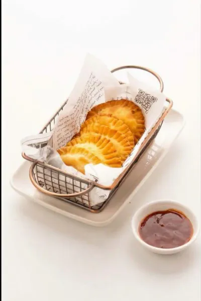 cheese sambousik